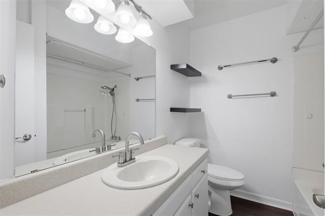 Building Photo - 3031 Mahanna Springs Dr