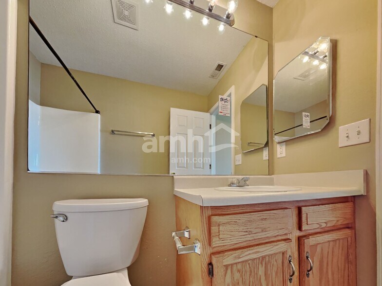 Building Photo - 3652 Limelight Ln