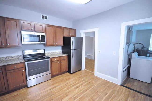 Building Photo - 57 McMillen Ave