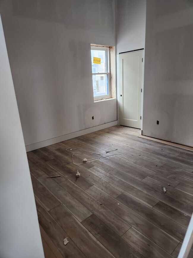 Building Photo - Historic Rehab in Panora
