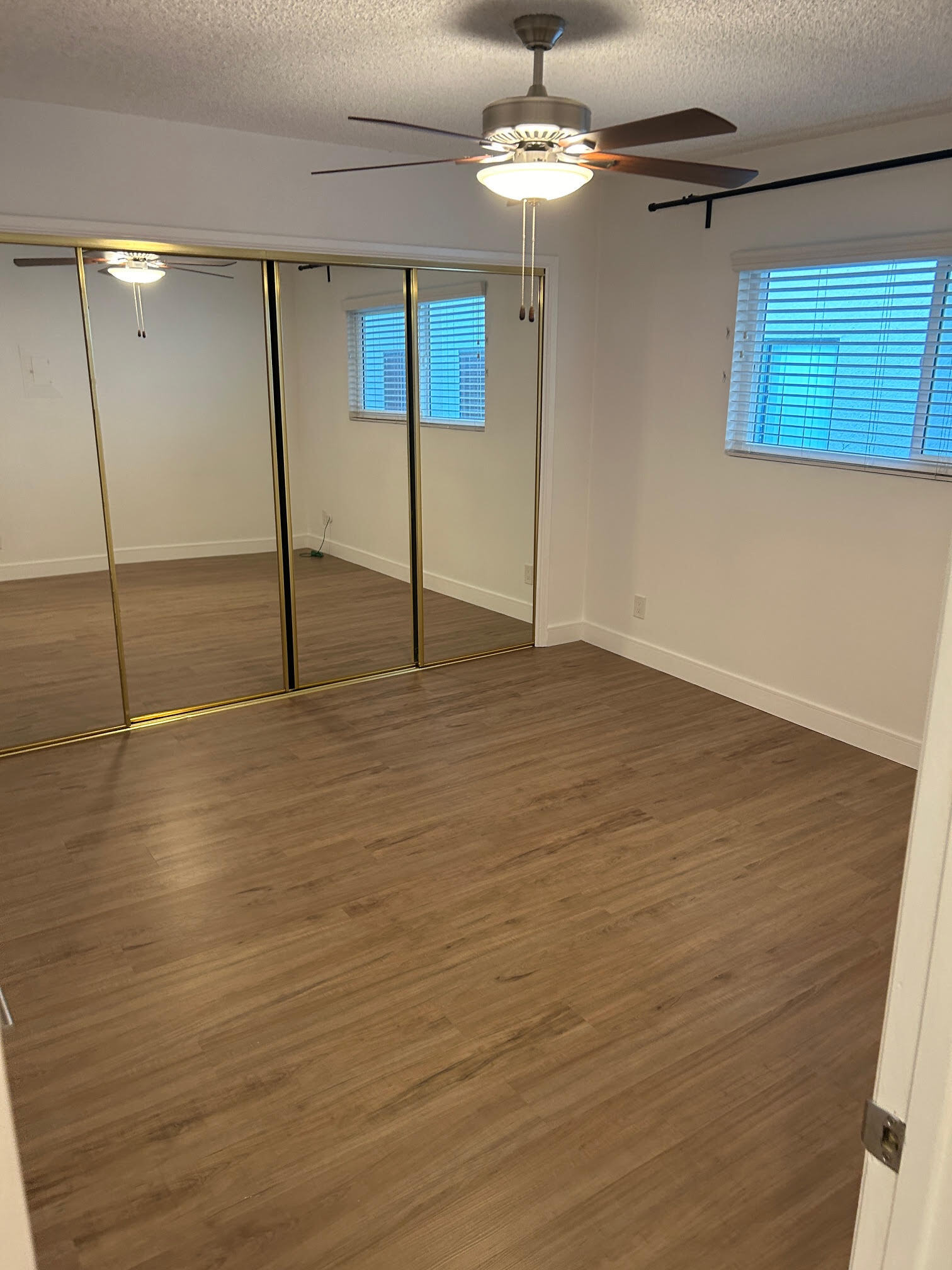 Building Photo - 416 N Kenwood St