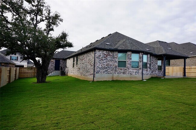 Building Photo - 105 Elm Rdg Wy