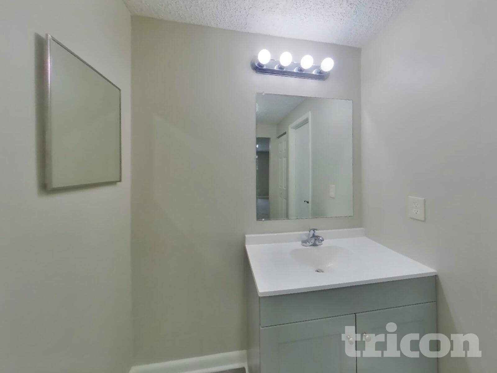 Building Photo - 6656 Alisma Ln