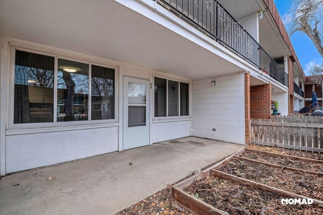 Building Photo - Charming 2BR Condo in Denver