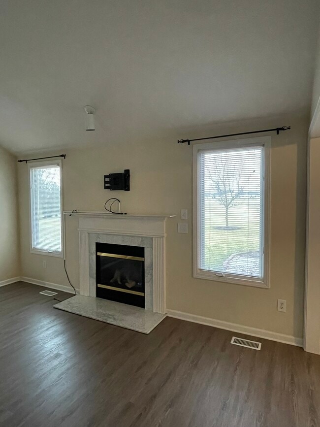 Building Photo - 5335 Blossom Ridge