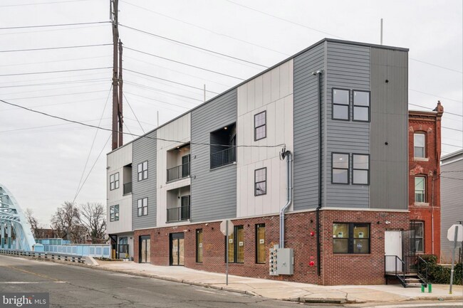 Building Photo - 4181 Mantua Ave