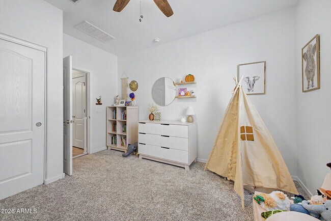 Building Photo - 12113 W Country Club Trail