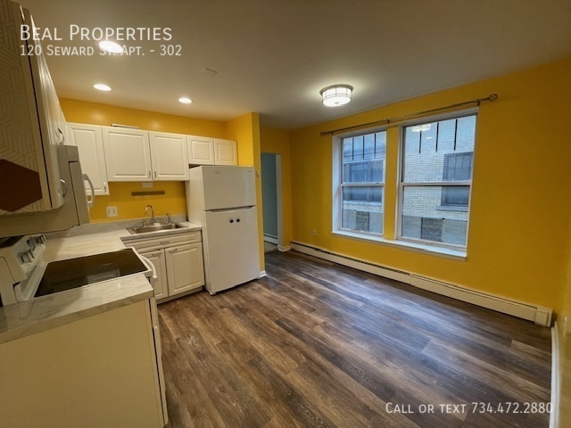 Building Photo - 120 Seward St