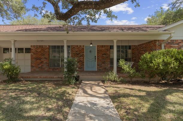 Building Photo - 12402 Blue Water Cir