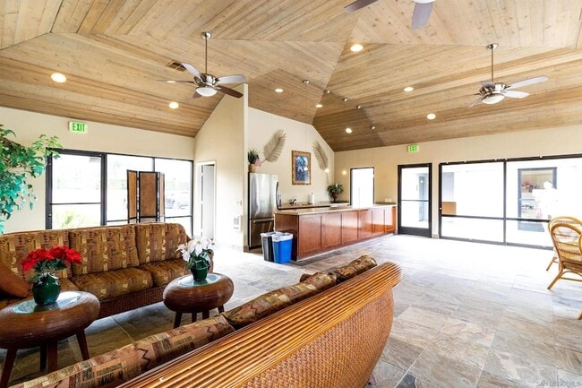 Building Photo - 8110 El Paseo Grande
