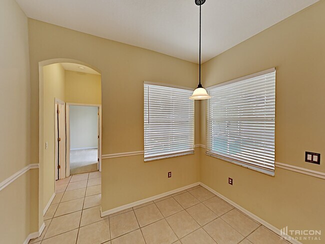 Building Photo - 1504 Canoe Drive Lutz FL
