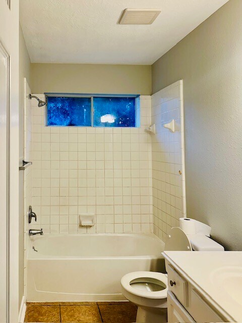 Building Photo - 11405 White Forge Ct
