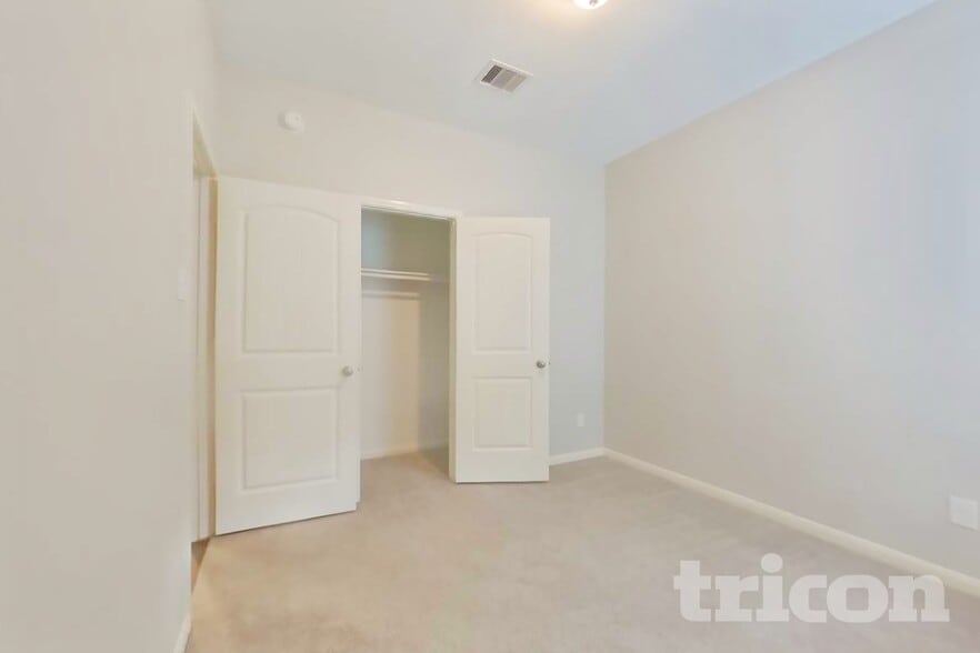 Building Photo - 6918 Scarlet Sagebrush St