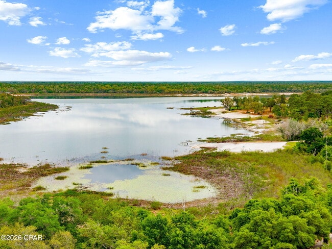 Building Photo - 114 Lake Merial Trail