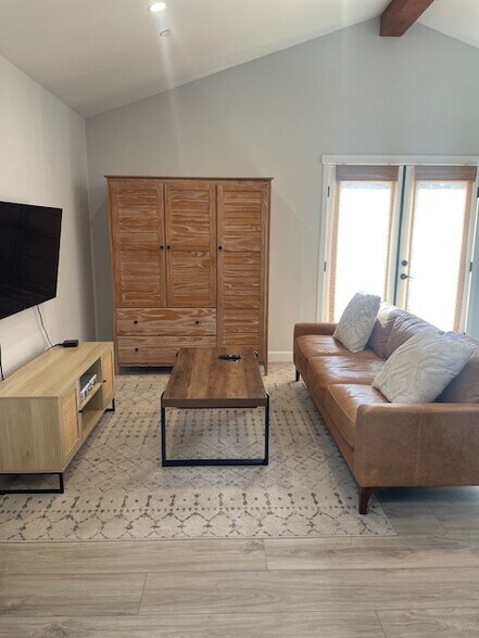 Building Photo - 769 36th St