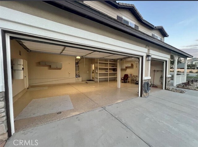 Building Photo - 36005 Redgrave Way
