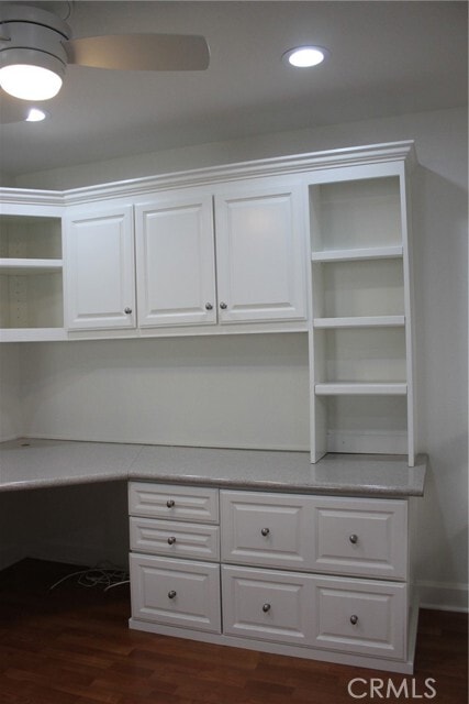 Building Photo - 563 E City Ct