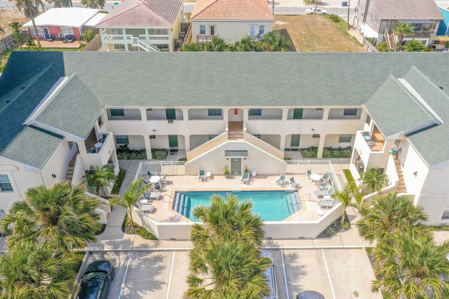 Building Photo - 2 E Lantana St