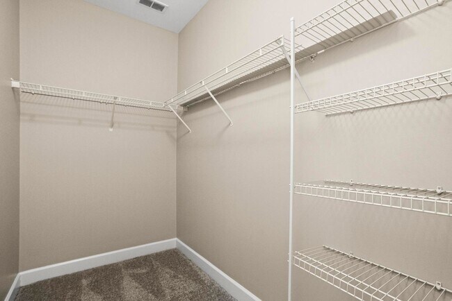 Building Photo - 8441 Callabee Way