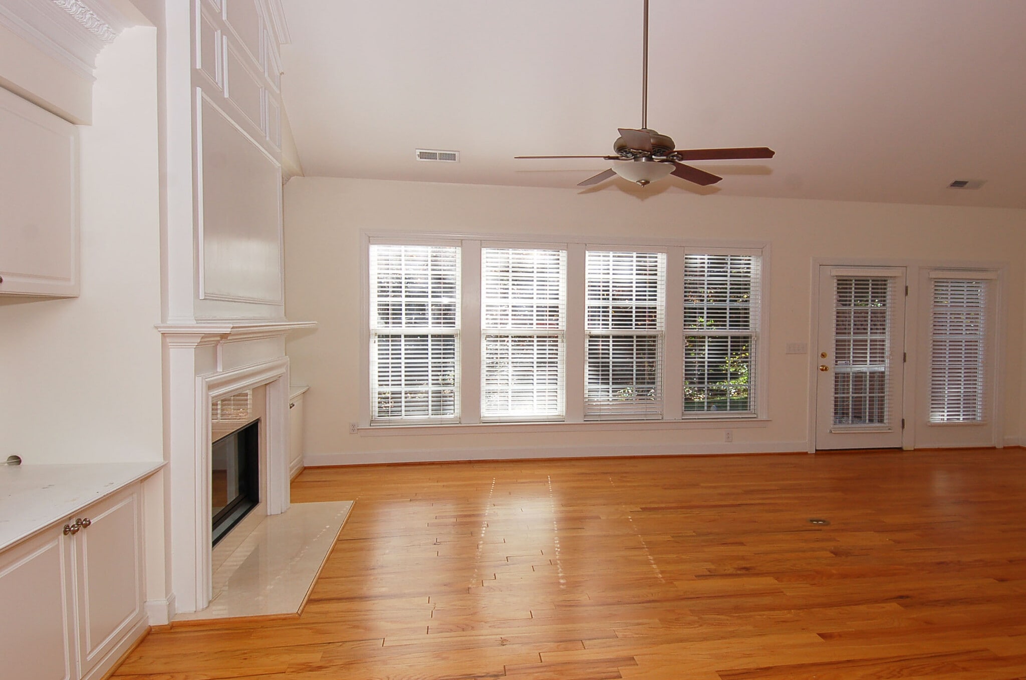 Building Photo - 3611 Lion Ridge Ct