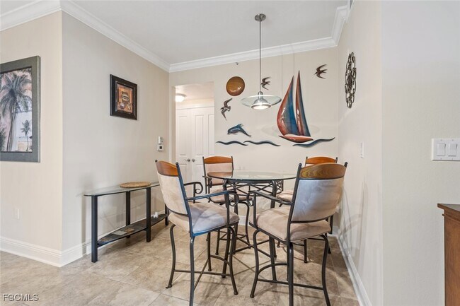 Building Photo - 2825 Palm Beach Blvd