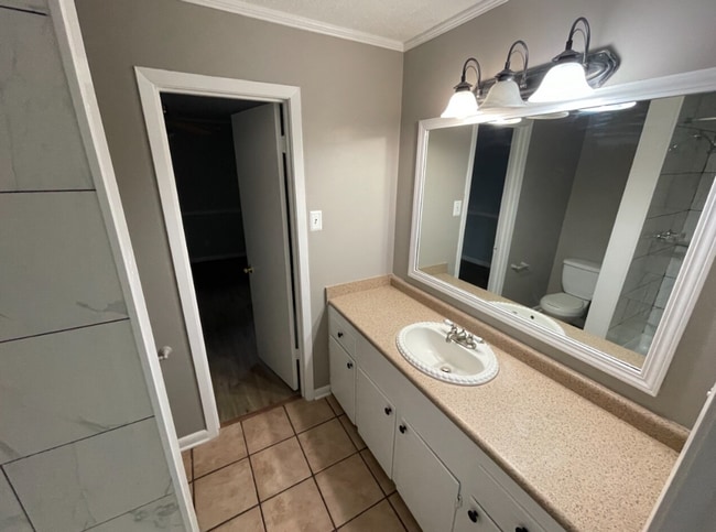 Building Photo - **Available Now...Never Have to Move Again! Don’t Miss Out…This Home Will Go Fast!**