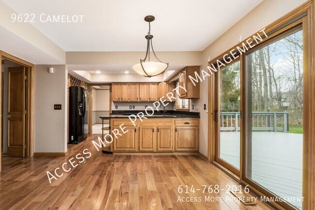 Building Photo - SPACIOUS & GRAND HOME IN PICKERINGTON!