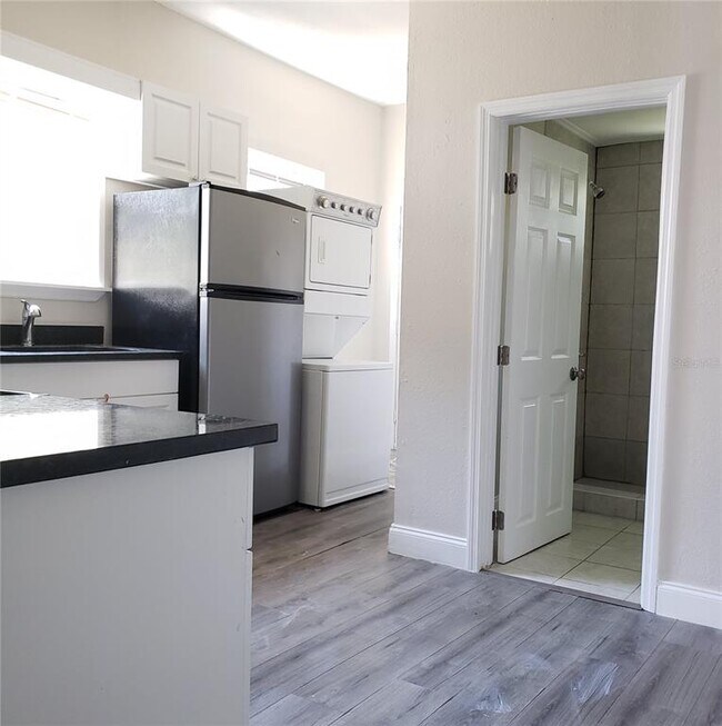 Building Photo - 2403 Durham St