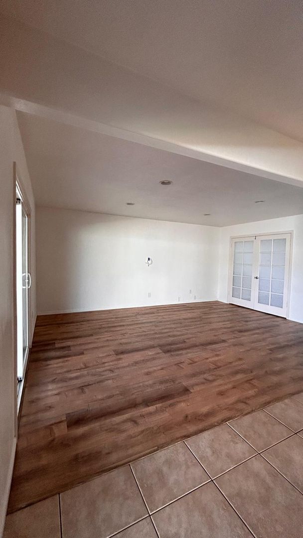 Building Photo - Beautiful and Spacious 3 Bedroom, 2 Bath Home! $3,800 Move In Ready!