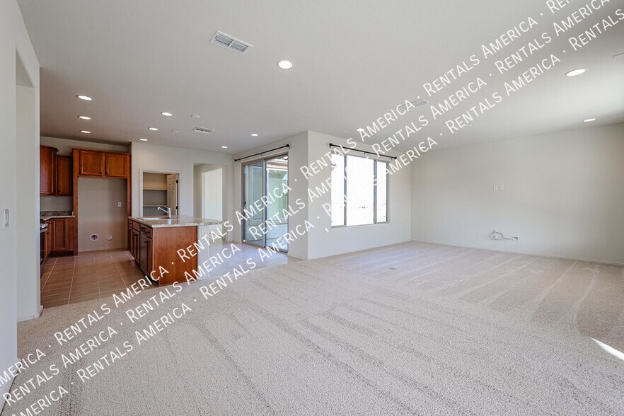 Building Photo - 18675 N 268th Ave