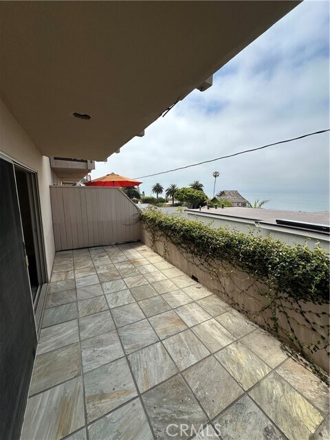 Building Photo - 2037 S Coast Hwy