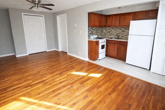1-Bed/1-Bath - Sumner Avenue Apartments