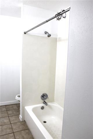 Building Photo - 3308 Delaware Ave