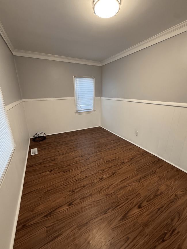 Building Photo - All Appliances Included