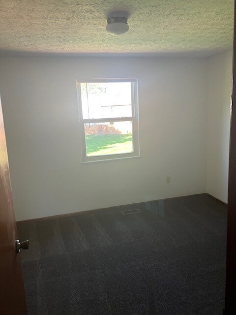 Building Photo - 5365 Shiloh Dr