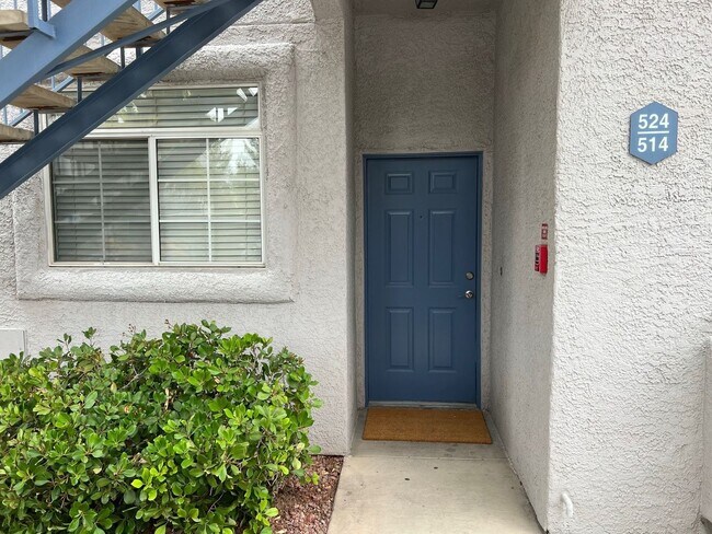 Building Photo - Green Valley Ranch Condo