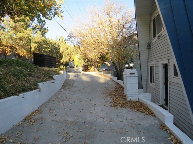 Building Photo - 32415 Scandia Dr