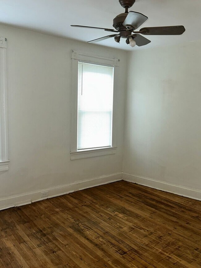 Building Photo - 2019 Cecil Ave