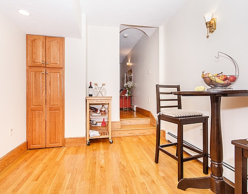 Building Photo - 88 Myrtle St