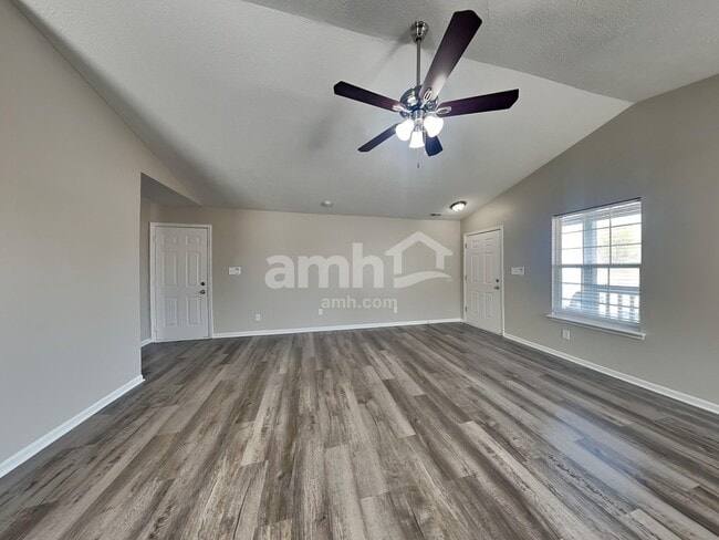 Building Photo - 9973 Waterside Dr