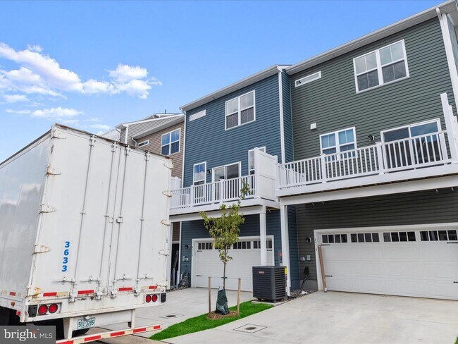 Building Photo - 4513 Bathgate Ct
