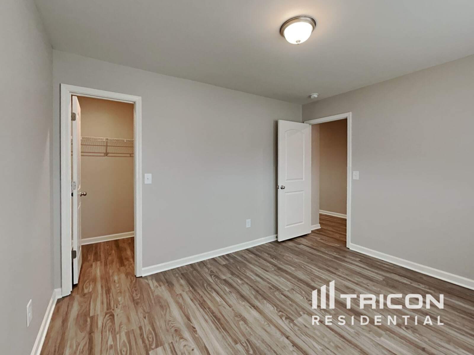 Building Photo - 4120 Devonwood Ct