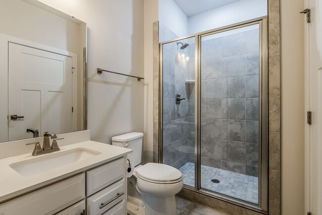 Building Photo - 2023 Hartland Stunner—6BR with 3-Car Garage