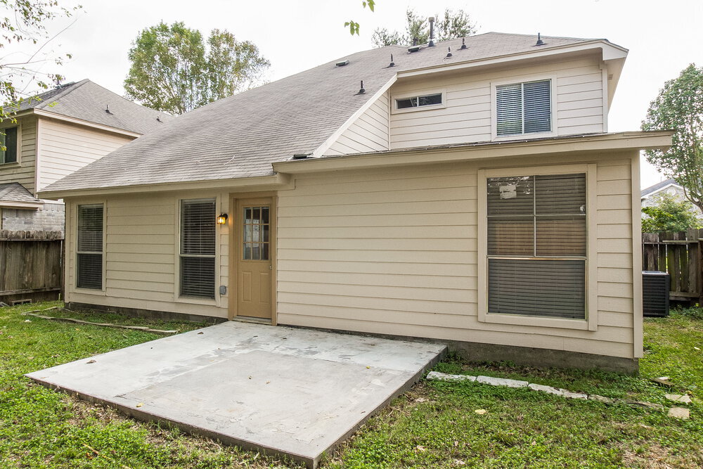 Building Photo - 3630 Red Fir Dr