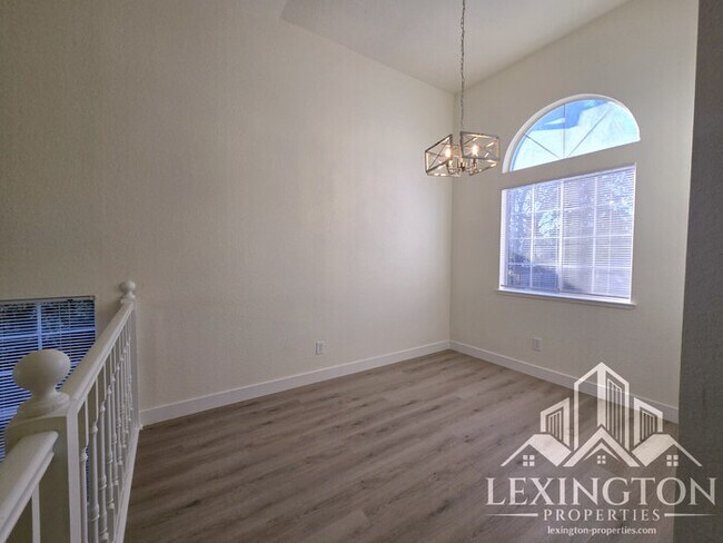 Building Photo - Beautifully Updated, 4BD/3BA, Home in Rocklin – Excellent Location!