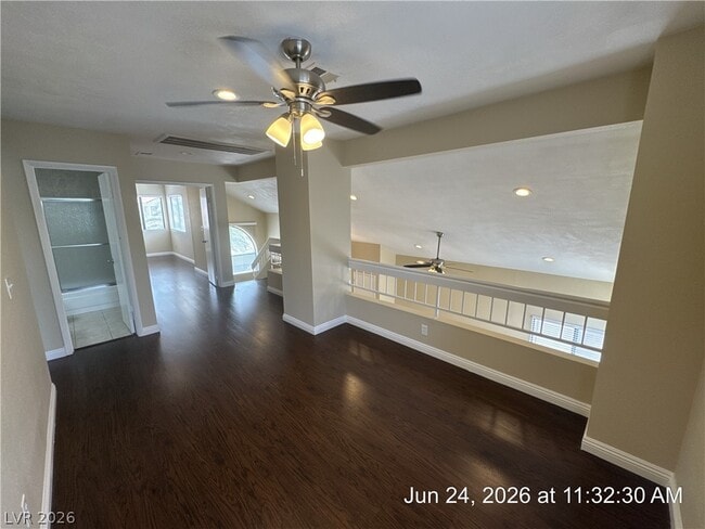 Building Photo - 127 Wynntry Dr