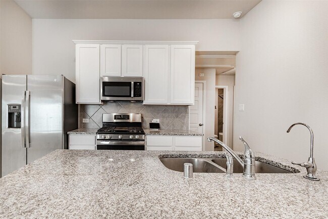 Building Photo - 445 Camas Creek Ln