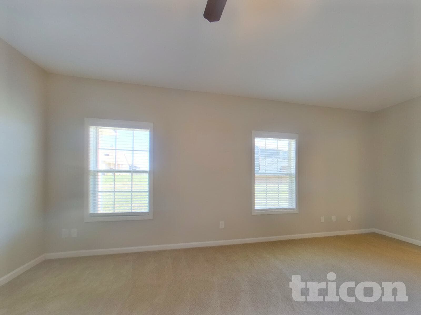 Building Photo - 920 Beverly Ct