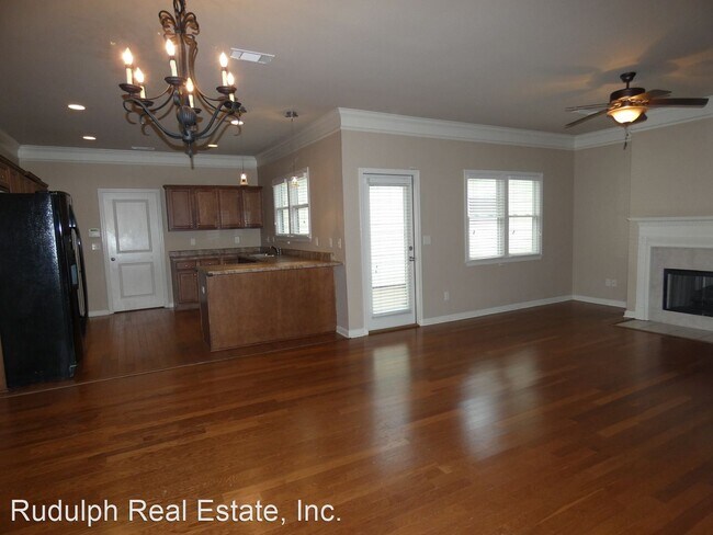 Building Photo - 3 br, 2.5 bath House - 519 Portobello Road