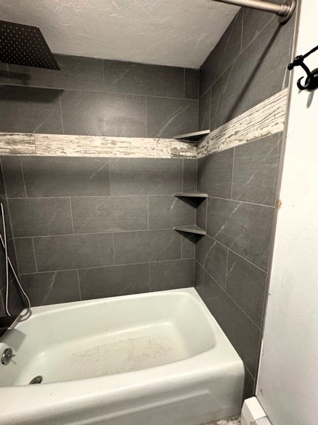 Building Photo - Move In Special! Long Term Rental- Dillon ...